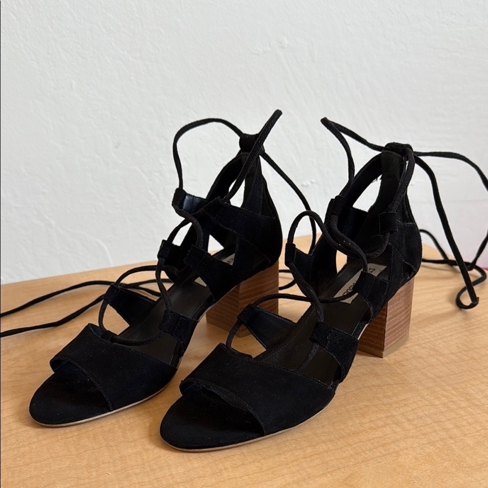 Steve Madden Wooden Chunky Suede Black Strappy Heeled Sandals 8.5